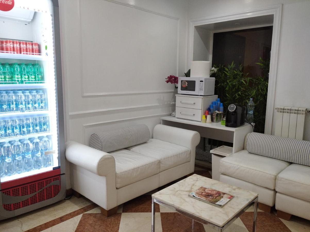 Hotel Positano Rzym Zewnętrze zdjęcie
